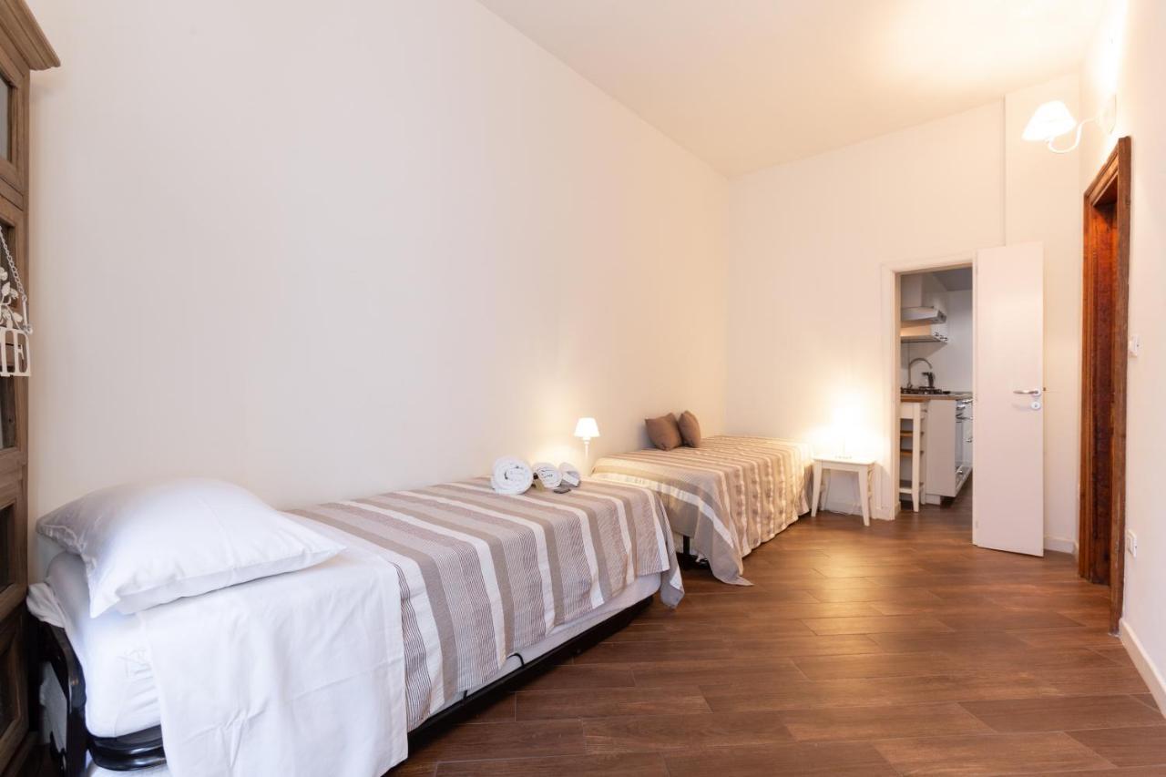 Quattro Canti Charming Flat Palermo Exterior foto