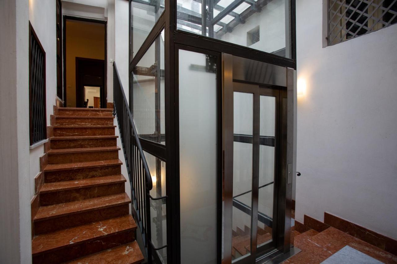 Quattro Canti Charming Flat Palermo Exterior foto